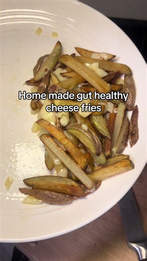 Gut healthy cheese fries, fried in coconut oil and topped with GF raw cheese. #guthealth #nutrition #healthyrecipes