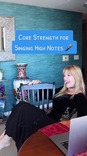 This is a BIG note! You need a lot of core strength if you’re going to attempt this! Here are a few exercises you can do to practice. All you need is a chair #vocalcoach #voicecoach #voiceteacher #singingcoach #singingteacher #vocaltechnique #singingtips #candystore #highnote #highnotes #corestrength #howtosing