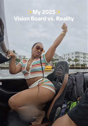 Creating Your Vision Board for 2025 Success