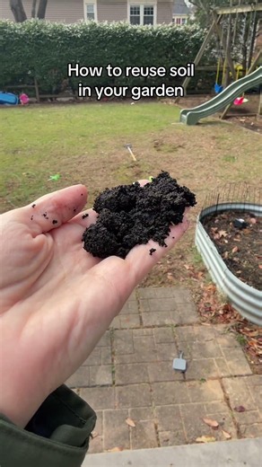 Worm castings improve the garden soil in your raised beds so you can revitalize the soil before