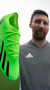 Messi custom boots🤯 Introducing the Soeedportal football boots! Despite the name, these aren’t your typical boots. Adidas has cleverly crafted a unique design that stands out from the rest. Lionel Messi himself is deeply involved in every aspect of the design process, from the size and shape to the angle and placement of each element. Should Adidas be offering a true 'Lionel Messi' edition of their X football boots? Join the debate! #messi #football #cleats #adidas #leo #footballboots #soccer #