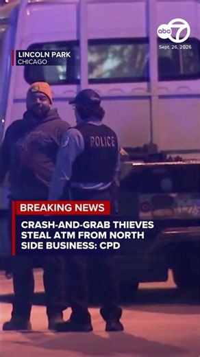 Crash-and-grab thieves steal ATM from Lincoln Park business, police say