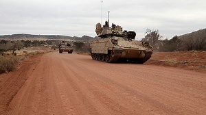 How soldiers train with advanced command technology