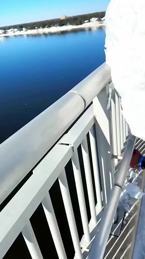 Satisfying Snow ASMR: Relaxing Winter Sounds