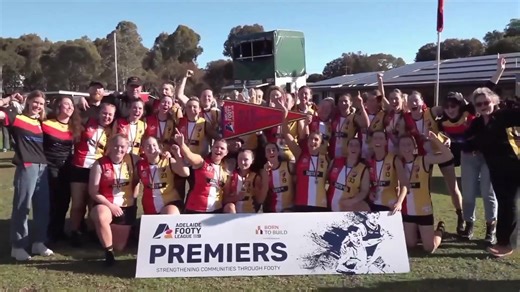 💪 Women’s Wrap – Episode 19 Bec signs off her season in style, recapping an incredible day of footy at St Mary’s Park: 🏆 W6 Grand Final: Seaton v Tea Tree Gully 🏆 W2 Grand Final: Tea Tree Gully v Angle Vale 🏆 W1R Grand Final: Goodwood v Henley 🏆 W1 Grand Final: Payneham NU v Morphettville Park Four champions crowned, one unforgettable stream 🙌 📺 Watch Episode 19: https://youtu.be/7mH7eR0uyXQ 🚴‍♀️ Enter the HI5 E-Bikes E-Bike giveaway: https://forms.gle/23eMuqnjizQVqZQL8 #WomensWrap #Adel