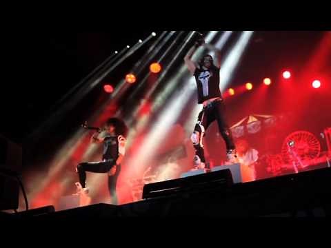 shaka ponk: concert aux Vieilles Charrues