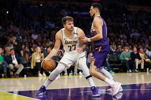 How to Watch Lakers vs Suns: Live Stream NBA, TV Channel