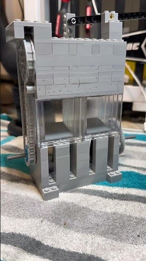 What a 360° inline 2 sounds like ￼(Lego engine)