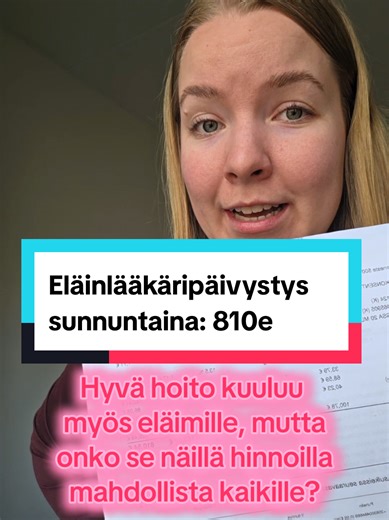 En tiedä miten onkin mahdollista, että lemmikin sairastuminen tuntuu aina osuvan viikonloppuna ja yleensä se hetki, jolloin on pakko lähteä eläinlääkäriin osuu siihen kalleimpaan ajankohtaan. Jos kissa oksentaa runsaasti, eikä syö tai juo, elimistö kuivuu hyvin nopeasti, eikä sen tilan kanssa voi odottaa vuorokautta pidempään. Oksentelu alkoi lauantaina ja illalla konsultoitiin eläinsairaalaa. Päätettiin jäädä seurantalinjalle, kun oksentelua ei ollut. Meidän kissalle tämä ei ollut ensimmäinen k