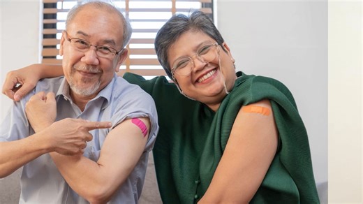 Get the Right Flu Shot If You're Over 65, Advisors Urge