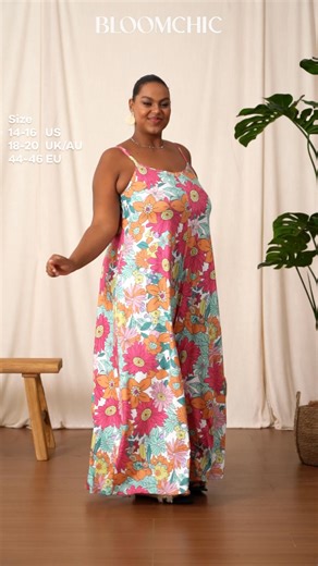 ✨Bloom into spring with our figure-flattering jumpsuit. Think dreamy florals and a burst of vibrant-to-soft hues. Ready to be your style bff!🏖️ | BloomChic