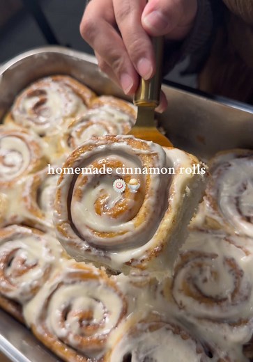 Soft and Fluffy Homemade Cinnamon Rolls Recipe