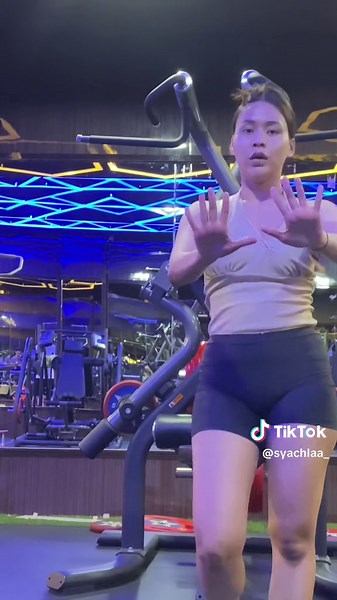 ala ala back day🫣