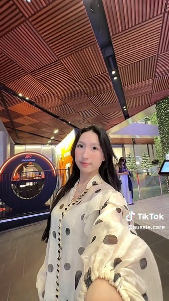 Liên hệ IG: aussie.care 💗 #swarovski #blackfriday#sale #chinhhang #quatang #quatangnguoiyeu #quatangbangai #quatangsinhnhat #kiniem #pandora #jewelry #online #trangsuc