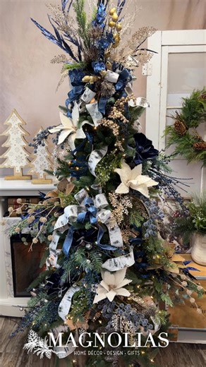 5.2K views | Santa’s checklist has nothing on yours. ✅ Ribbons Garlands Ornaments & 혮혰혳혦 Check it once, check it twice, & make your tree shine! | Magnolias | Facebook