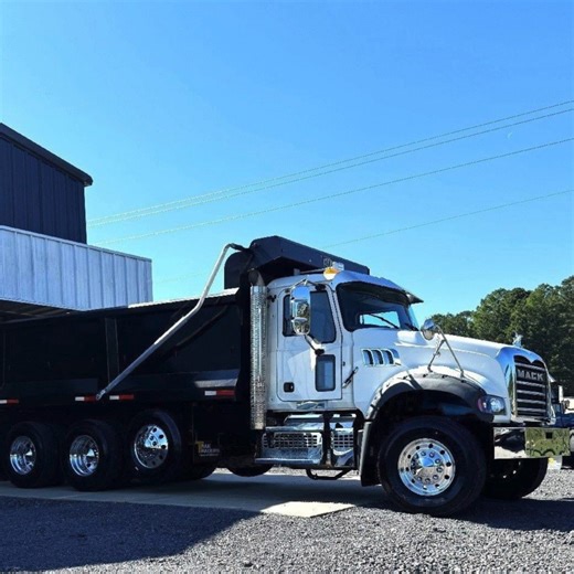 🔥2020 Mack GR84F $129,500🔥 Specs: 258,972 Miles ~ 425hp Mack MP7 ~ Allison Automatic Transmission ~ Full Lockers ~ Haulmaxx Suspension ~ Tebco Dump Body ~ 18k Front ~ 13k Pusher ~ 46k Rears ~ Runs and Drives Great ~ Road Ready... Visit www.traktraders.com for more info! Cell: (601) 988-5008 Office: (601) 487-1250 Email: sales@traktraders.com Location: 7370 I-55 South Byram, MS | Trak Traders, Inc.