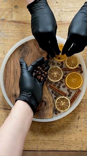 You’ve Never Seen a Cuttin Board Like This! 🤯 #resinart #diy
