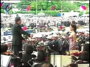 張惠妹 A-Mei Chang 中華民國國歌 National Anthem of Taiwan (Republic Of China) 民國89年5月20日 May 20th,2000 (標準畫質)