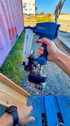 ⚡ No compressor? No problem.This portable mini compressor lets you run your nail gun anywhere