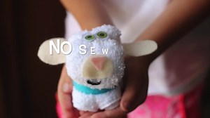 2.6K views · 51 reactions | Make a sweet little lamb to cuddle out of a wash cloth! This no sew lamb softie is a great craft for kids, and perfect for spring! TUTORIAL: https://gluesticksblog.com/no-sew-lamb-softie-made-from-a-wash-cloth/ | Gluesticks | Facebook