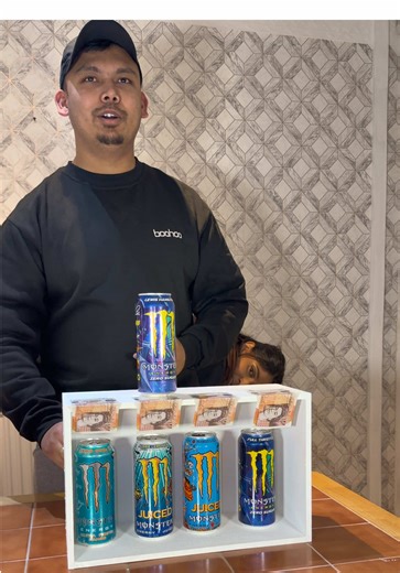 Double Guess Soda Money Match Game Challenge