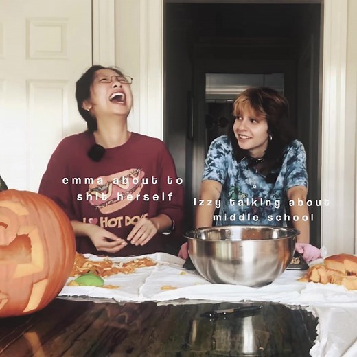 she was consistently laughing for like five minutes lol || @izzy & emma @izzy @Emma Fuente || #izzy #emma #izzyandemma #videostar #videostarpro #videostaredit #👩‍❤️‍💋‍👩 #🏳️‍🌈 #wlw #girlfriend #viral #moreviews #fyp #fupシ #blowup #goviral