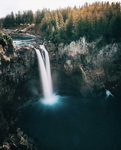 Snoqualmie Falls - Featured in Twin Peaks - North Bend Escapes