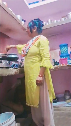 Sara Sara Din Tum Kam #trending