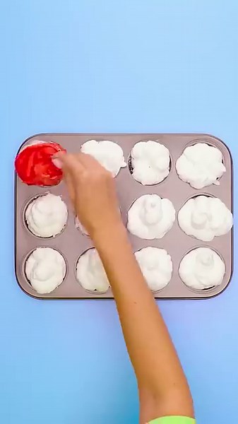 Splish Splash: Indoor Adventures for Kids! 🌈🎉