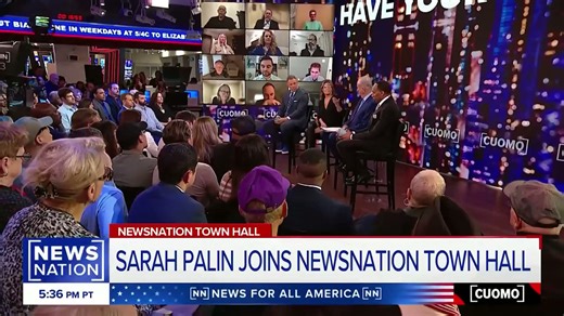 The inappropriate Sarah Palin outfit she'll never live down