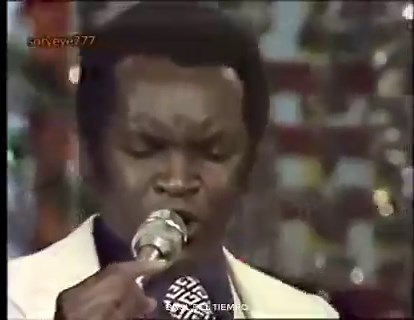 - Basilio Antonio Fergus Alexander conocido artísticamente como Basilio fue un famoso cantante panameño de las décadas de los 70 y 80's. ..."cisne cuello negro"....1977.....buenos tiempos.. | Baúl del Tiempo