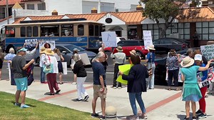 Laguna Beach protest, July 19th, 2025. Cohosted by Indivisible OC CA47 | Laguna Beach Democratic Club
