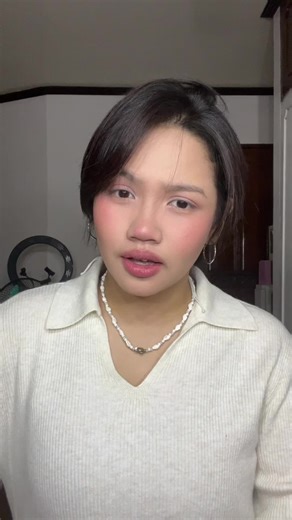 Effortless Eyeliner with Pink Flash Must-Haves