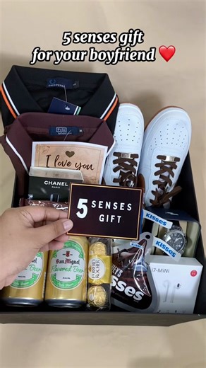 Unique Gift Ideas for Your Boyfriend: 5 Senses Gift Box Set