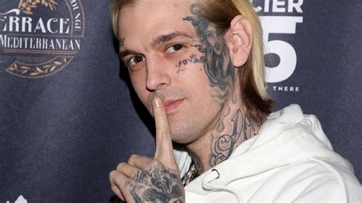 Tributes pour in after Aaron Carter dies at 34
