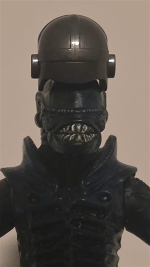 Xenomorph gets mauled #aliensurvivaltributereimagined #alien #halflife