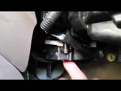 2003 toyota tacoma 4x4 Climate control actuator simple fix