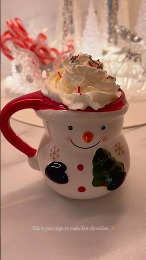 Melting snowman chocolatebomb- Christmas Hot Chocolate