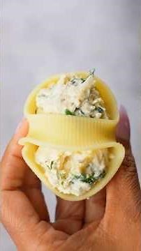 Lump Crab & Spinach Stuffed Shells Recipe!
