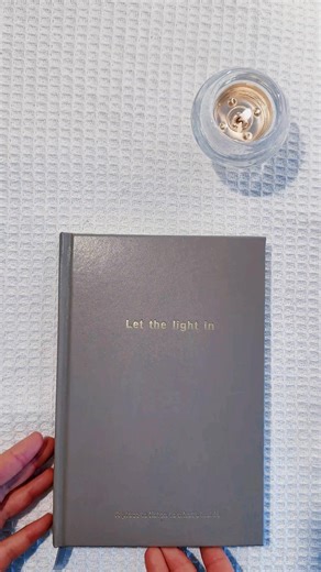 Exploring Silent Feelings in Emotional Journals