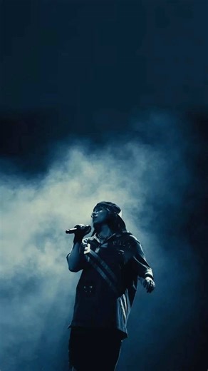Billie Eilish's Stunning Invisible Coat at Met Gala 2023