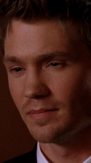 Oh, to be a guest at this wedding. Now streaming: #OneTreeHill | Hulu