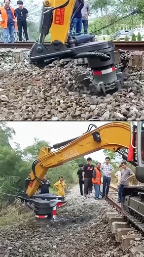 JG80L Railway Ballast Cleaner: Efficient track screening for rail maintenance, custom attachments available! | JingGong Excavator Machinery
