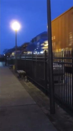 A Brand New CEFX AC4400CW Serves As A Mid DPU On NS 154!