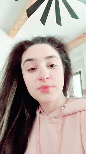 Modeling gig with #cocoburry what do you think? I suppose to submit photos for them to use on there platform and if really good billboards! #model #influencer #cocoburry #comfyclothes #sidehustle #2024goals