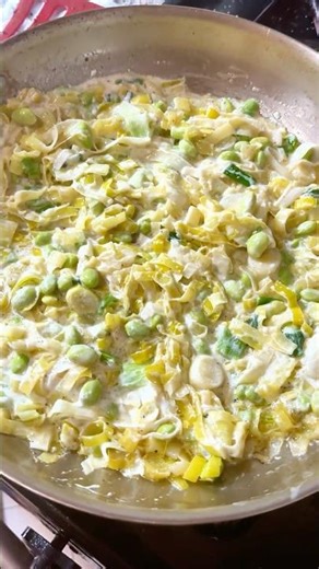 Creamy Leeks With Edamame