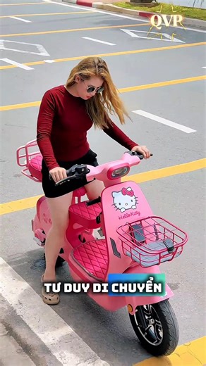 Vietnamese people are lining up en masse to switch to electric vehicles #shortvideo