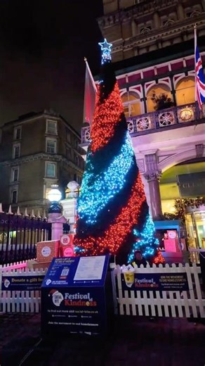 Beautiful Christmas tree by Charing Cross London station #london #christmastree #christmas