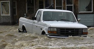 Thawing in Midwest causing flood conditions