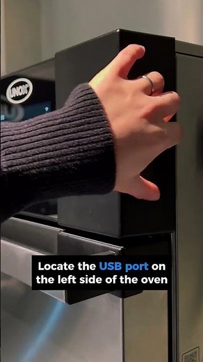 11 How to use a USB with the oven